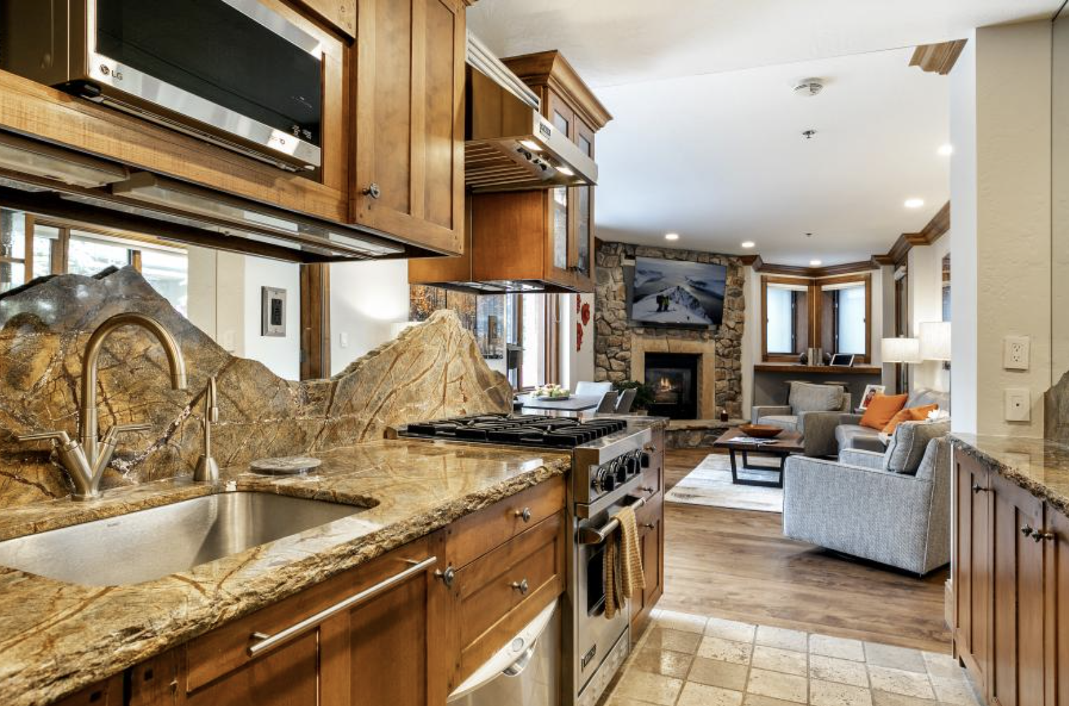 Highlands Home - Image 8